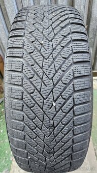 Atraktívna, orig. zimná sada VOLVO - 5x108 r17 + 235/60 r18 - 5