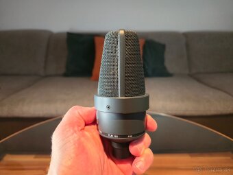 Neumann TLM 103 s originálnym pavúkom - 5