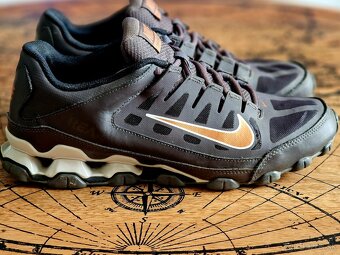 NIKE reax 8 tr mesh THUNDER GREY/METALLIC COPPER LEN ZA 25 € - 5