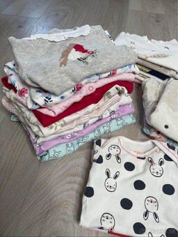 Balík oblečenia 3–6 mes. dievča– zima-NEXT, Benetton– 35+ks - 5