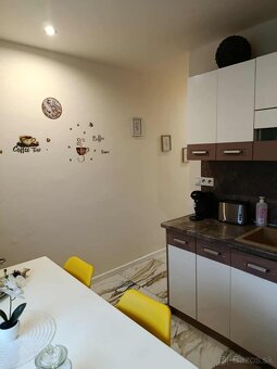 Na predaj pekný 2-izbový byt Nad jazerom - 5
