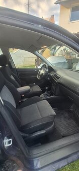 VW GOLF IV, 1.6 16V, 77kW, r.v. 11/2002 - 5