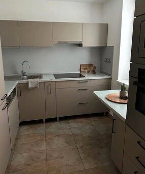 4i byt na prenájom - ul. Dolná, Bratislava I TOP - 5