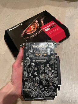 Gigabyte Radeon RX560 2gb - 5
