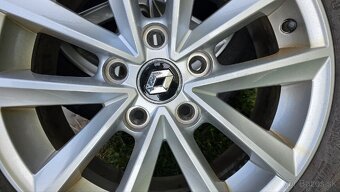 Elektrony 16 aj s skoro novymi premiovymi pneu Nokian - 5