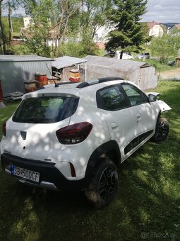 Dacia Spring - Havarovaná - 5