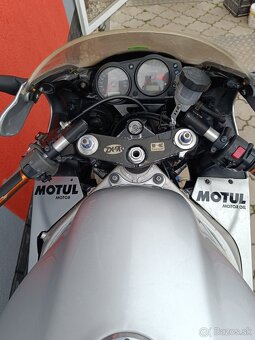 Kawasaki Ninja ZX900CE - 5