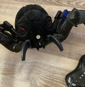 Robotický pavúk - 5