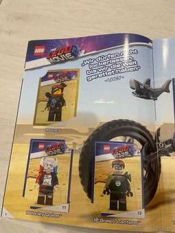 LEGO The LEGO Movie 2: Awesome Collector Album - 5