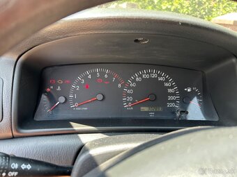 Toyota corolla - 5