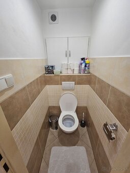 Na predaj 3 izbový byt s loggiou Vinbarg - 5