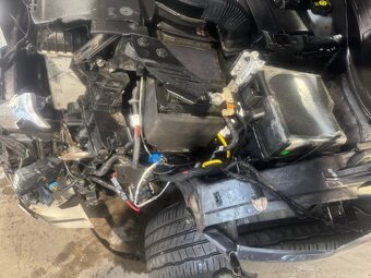 kia sorento 2,2 crdi,havarovana - 5