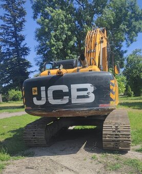 Pásový bager JCB - 5