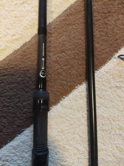 Predám udice + navijáky - 5