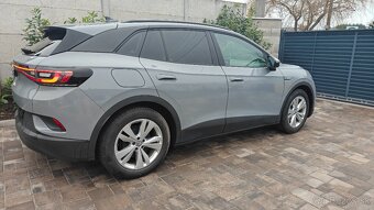 VW ID.4 Pro 150kW 4/2022  17500km - 5