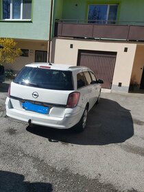 Opel Astra 1,7 81 KW 6 kvalt Combi - 5