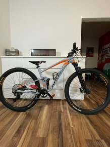 Predám celoodpružený horský bicykel KROSS - 5