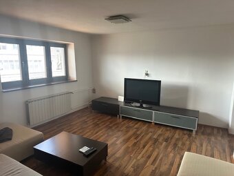 Prenajmem byt v PN s vlastným parkovaním v centre NOVÁ CENA - 5