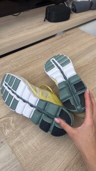 Tenisky 2020 On Running Cloudflow Mens Citrus/sea - 5