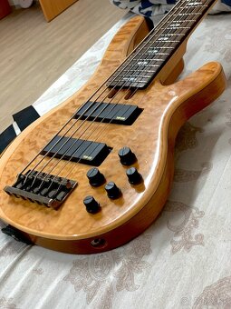 Vymenim za basu/gitaru Yamaha TRB1006J 6strunova basgitara - 5
