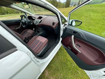 Ford fiesta 1,25 60kw benzín - 5