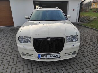 Chrysler 300C - 5