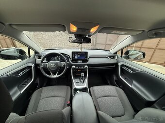 Predám Toyotu Rav4 2,5 Hybrid AWD - 5