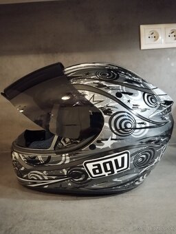 Prilba AGV - 5