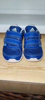 Adidas č.22 - 5