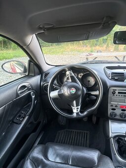 Alfa Rómeo GT 1.9 JTD 130kw - 5