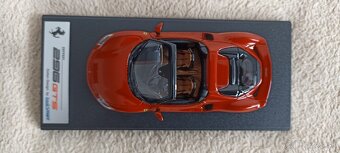 Predám model Ferrari 296 GTS 1:43 Looksmart - 5