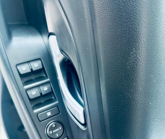Hyundai i30 CW 1.6CRDi, Automat, SK ŠPZ - 5