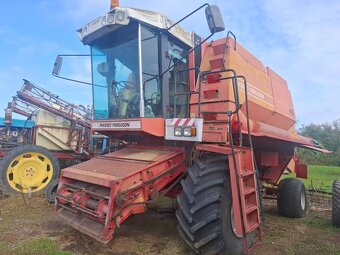 Kombajn MASSEY FERGUSON 40 RS - 5