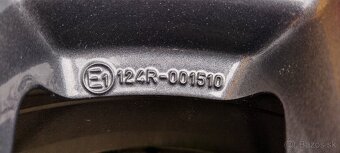 Alu Disky Mazda 6,5Jx16H2 5x114,3 ET45  - 5