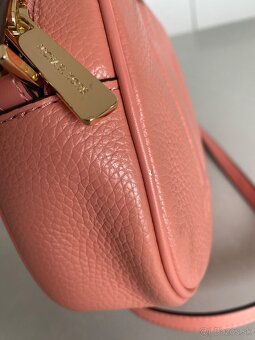 Michael Kors crossbody kozena kabelka - 5