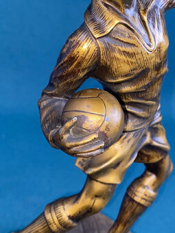 Art deco socha hádzanár s loptou - 5