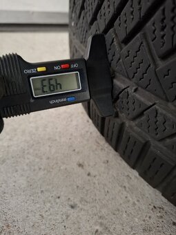 Zimné pneumatiky 215/50 R18 - 5