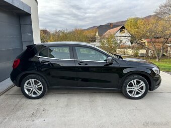 Mercedes-Benz GLA 180 - 5