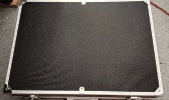 Predam Roland VS 880 + kufor - 5