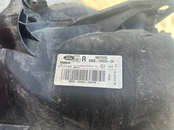 Pravé predné full led svetlo ford smax - 5