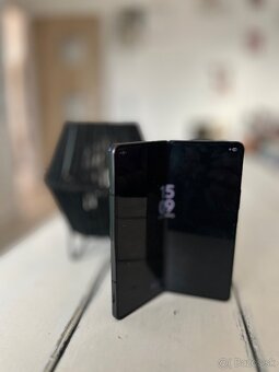 Samsung galaxy Z Fold4 256GB - 5