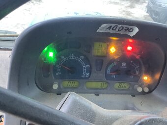 New Holland TL100A aj na vymenu - 5
