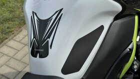 Kawasaki Z900 rv:2020. , TFT display , akrapovic - 5