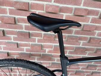 P: Giant Revolt 2 Black diamond (2023) L/58 - 5