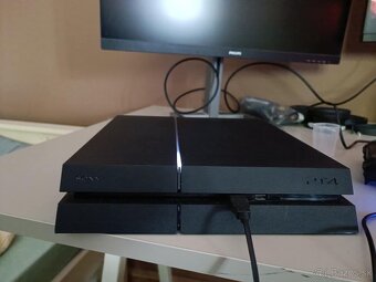 PS 4 SONY konzola, 2 originál ovládače 861 gb uložisko + hry - 5