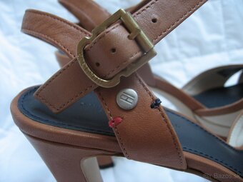 Kožené sandále Tommy Hilfiger, veľ. 39 - 5
