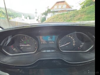 Peugeot 208 1.2 PureTech Active E6.2 - 5