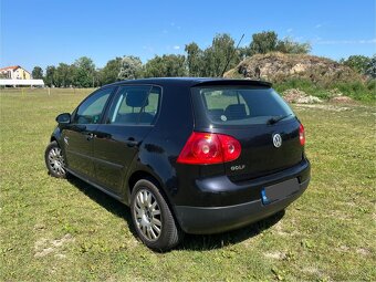 Volkswagen Golf 5 - 5