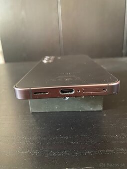 Samsung Galaxy S24 256GB Black - 5