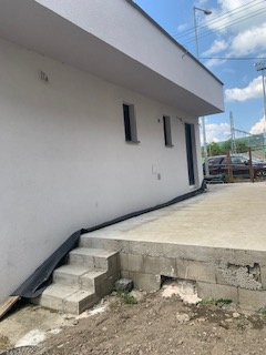Rodinný dom s lukratívnym pozemkom v Trenčíne na predaj - 5